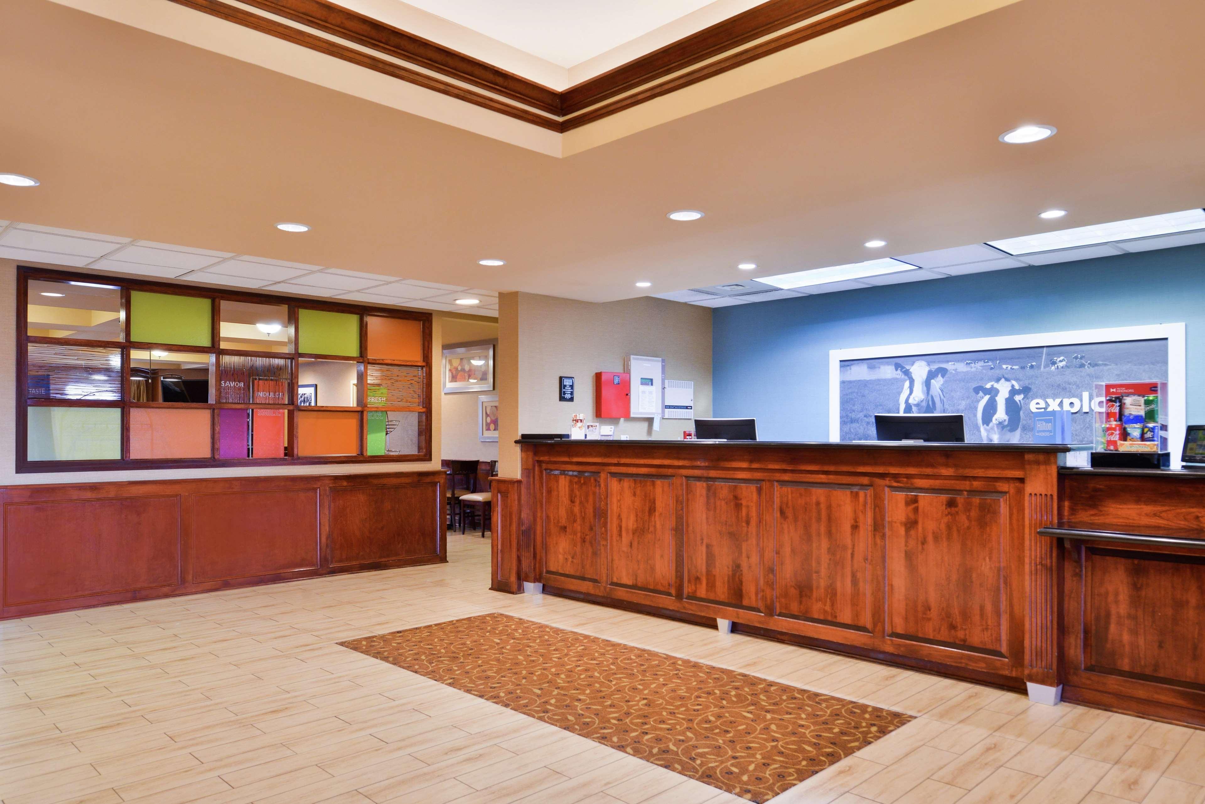 Hampton Inn Greensboro East / Mcleansville Exteriér fotografie