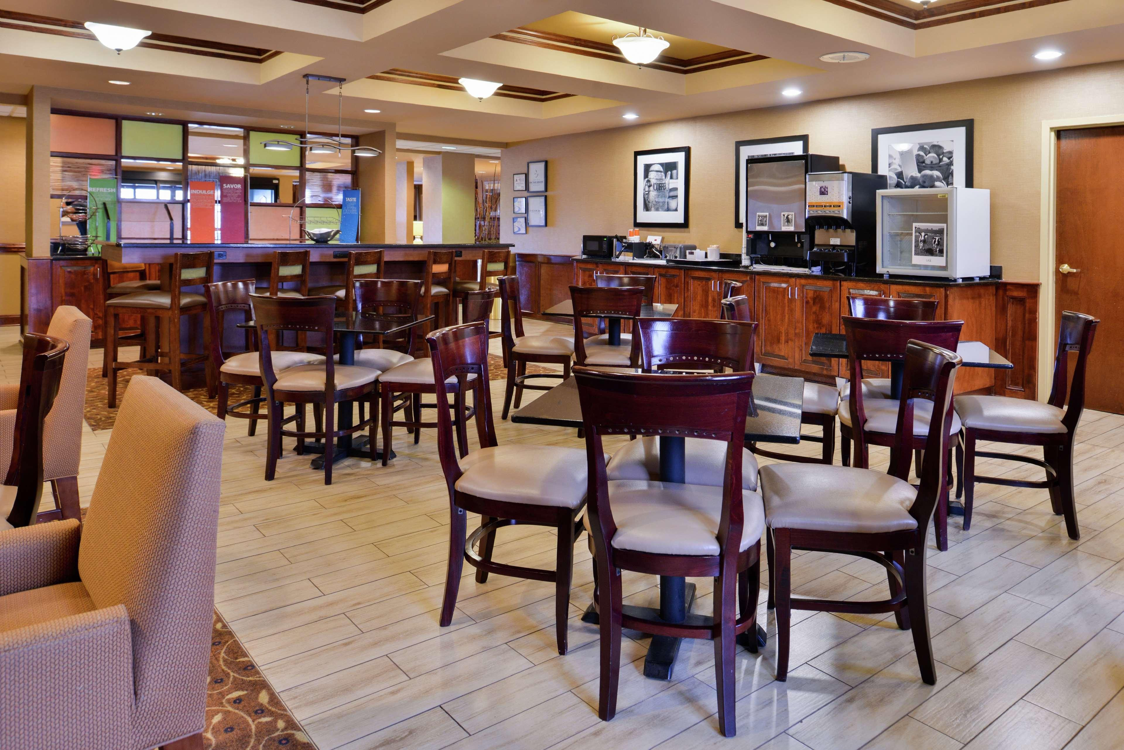Hampton Inn Greensboro East / Mcleansville Exteriér fotografie