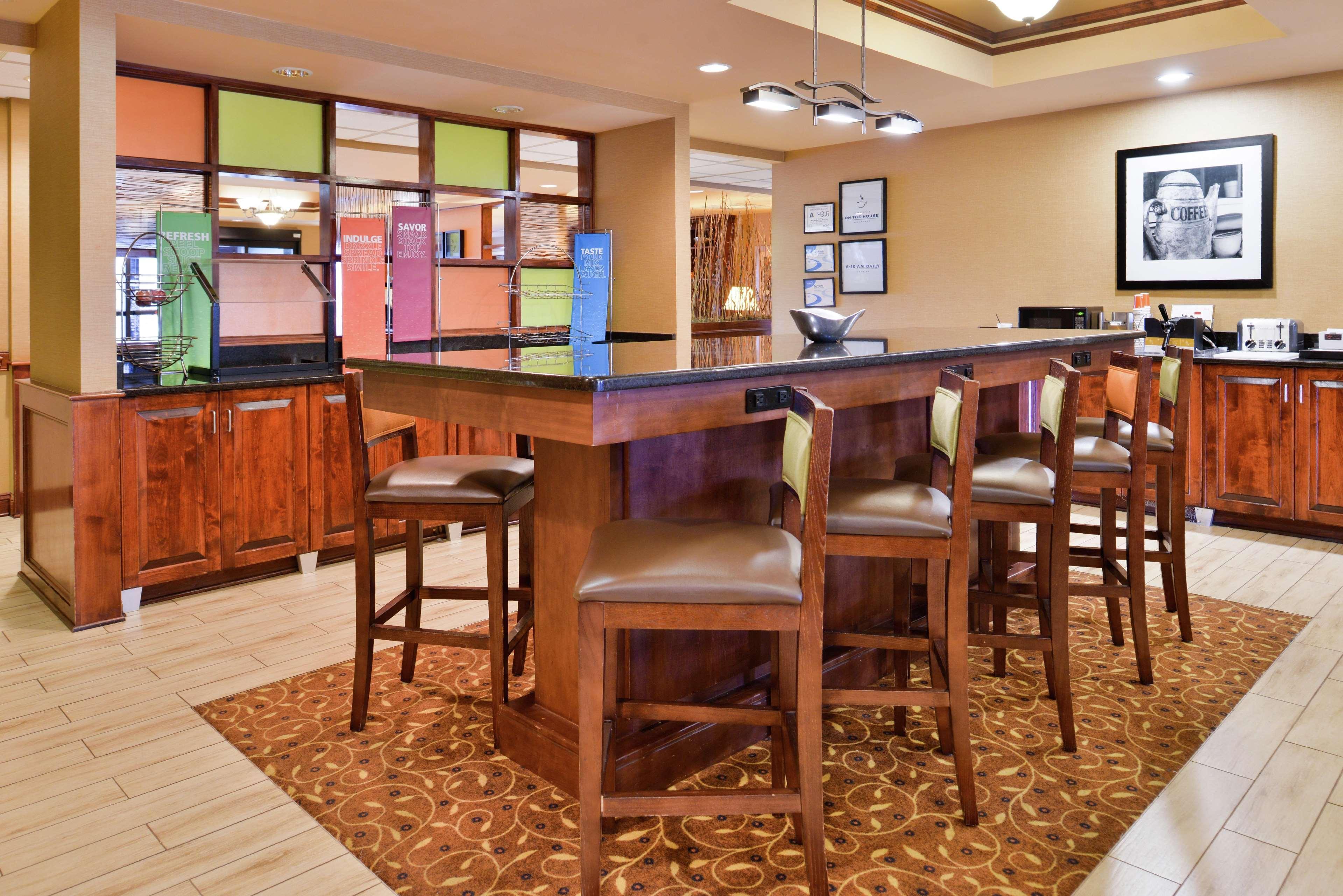 Hampton Inn Greensboro East / Mcleansville Exteriér fotografie